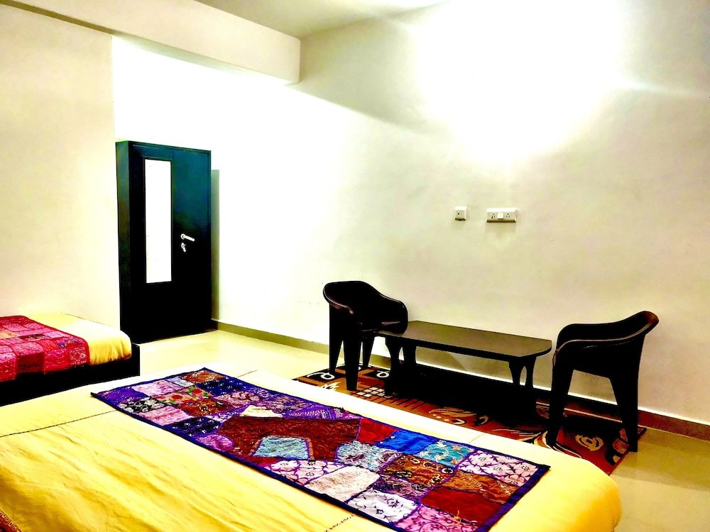 Фото Hipostel Bir - Hostel