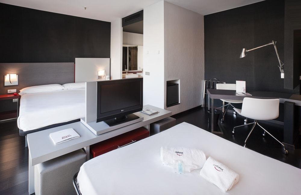 Фото Hotel Ilunion Atrium