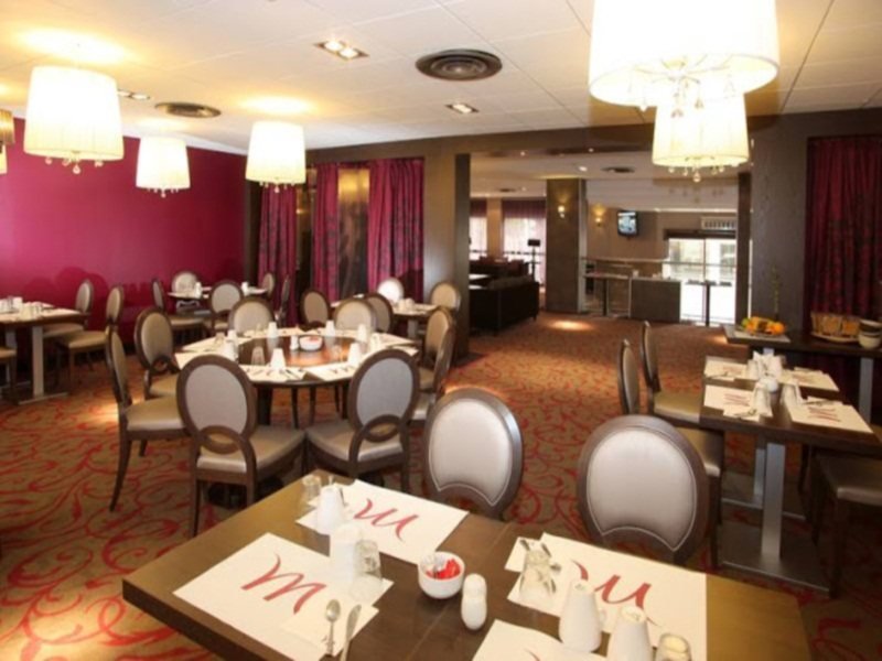 Фото Novotel Bordeaux Centre Gare Saint Jean