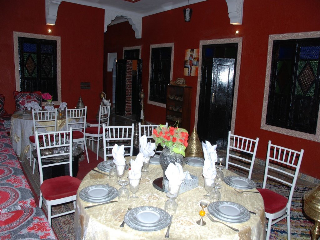 Фото Red Castle Hostel - Backpacker