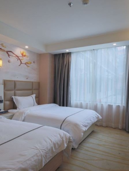 Фото Baolihua Hotel Apartment