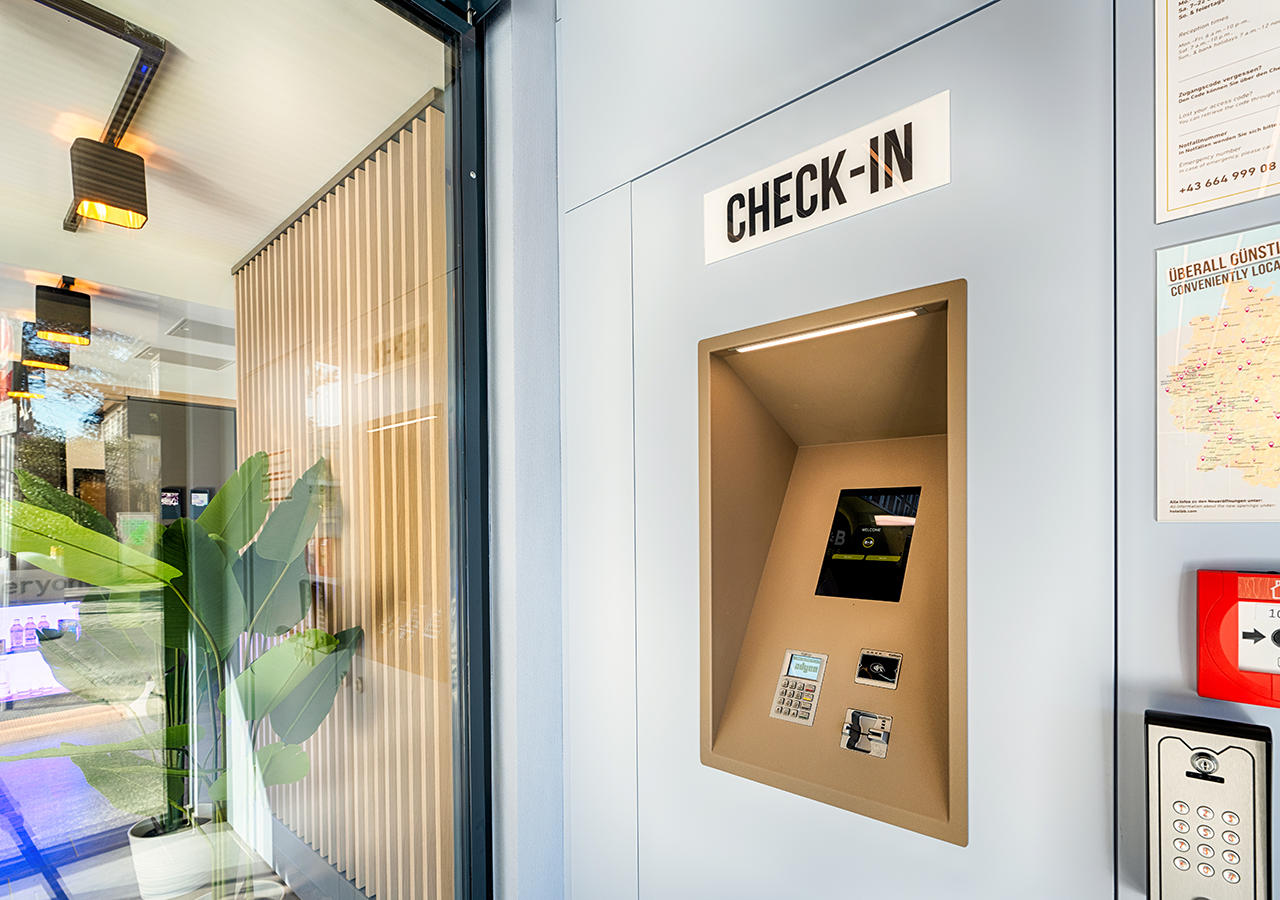 Фото B&b Hotel Wien-Stadthalle