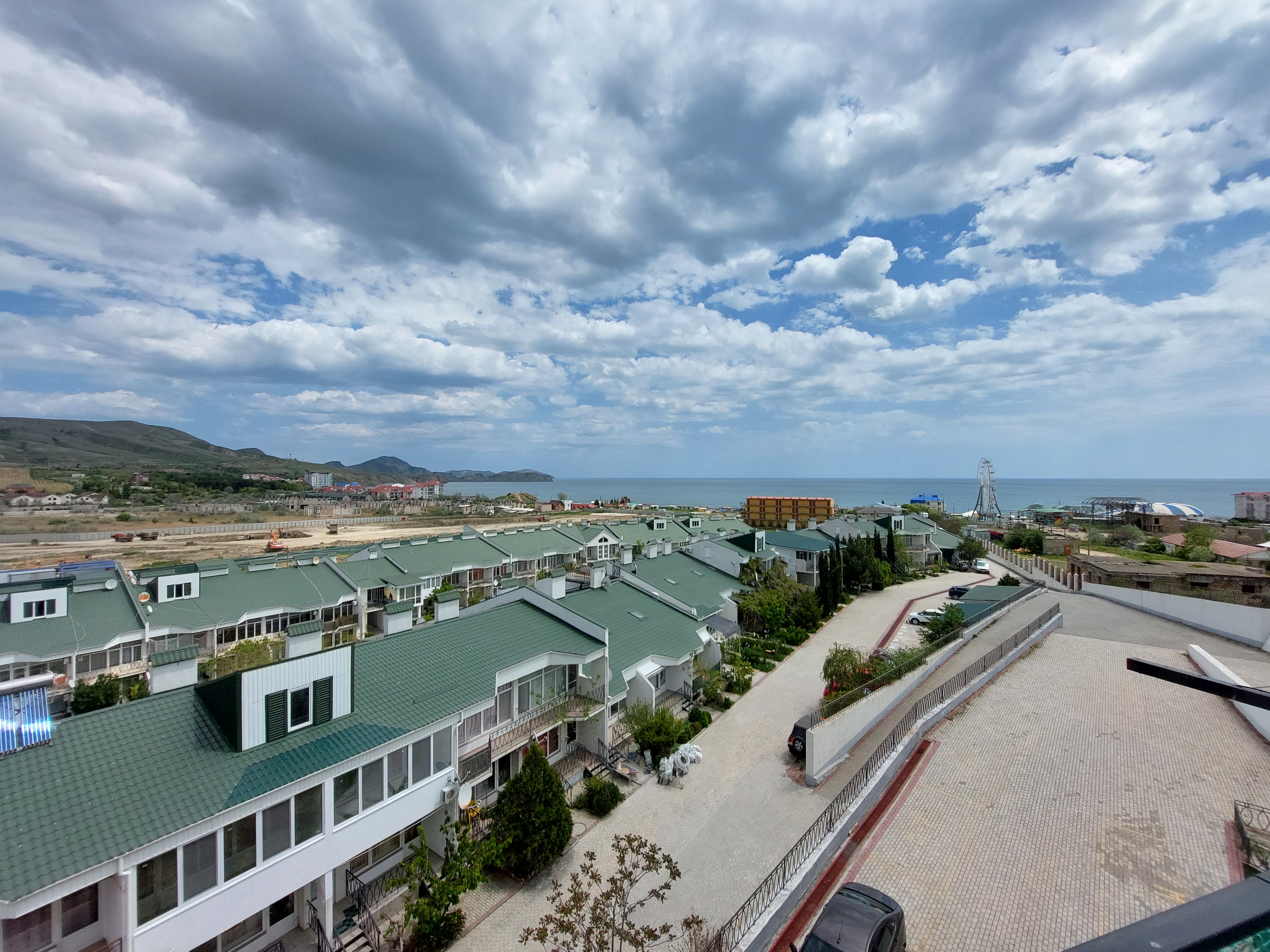 Фото отеля 2