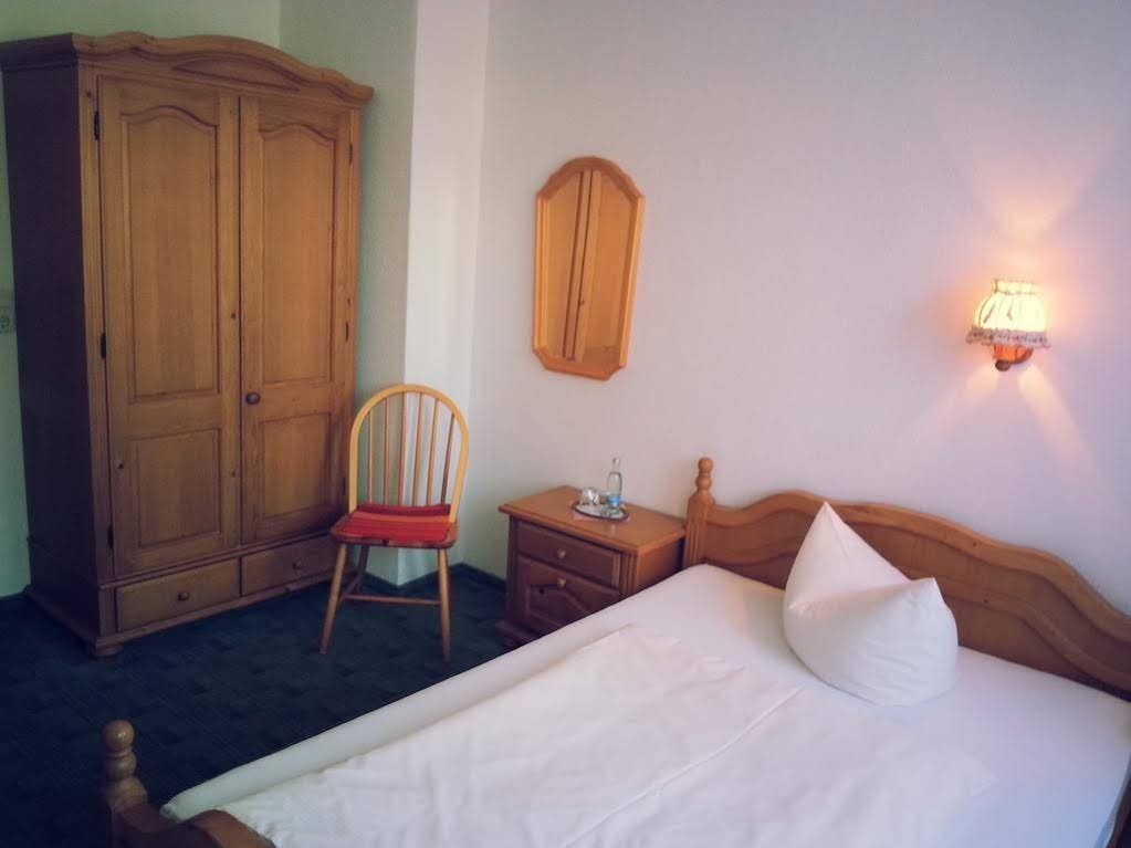 Фото Hotel Klostergarten