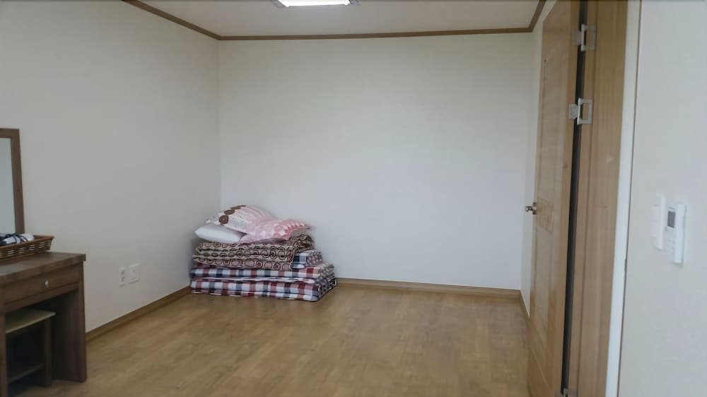 Фото Orange Blue Pension