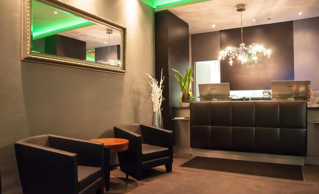 Фото Gästehaus am Karlstor
