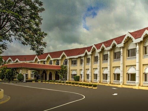 Гостиница The Gateway Hotel Ambad в Нашике