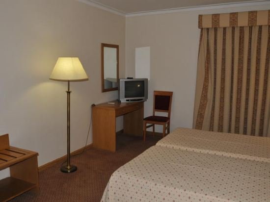 Фото Santa Eufémia Covilhã Hotel