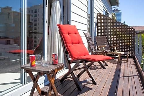 Фото The One 8 Hotel