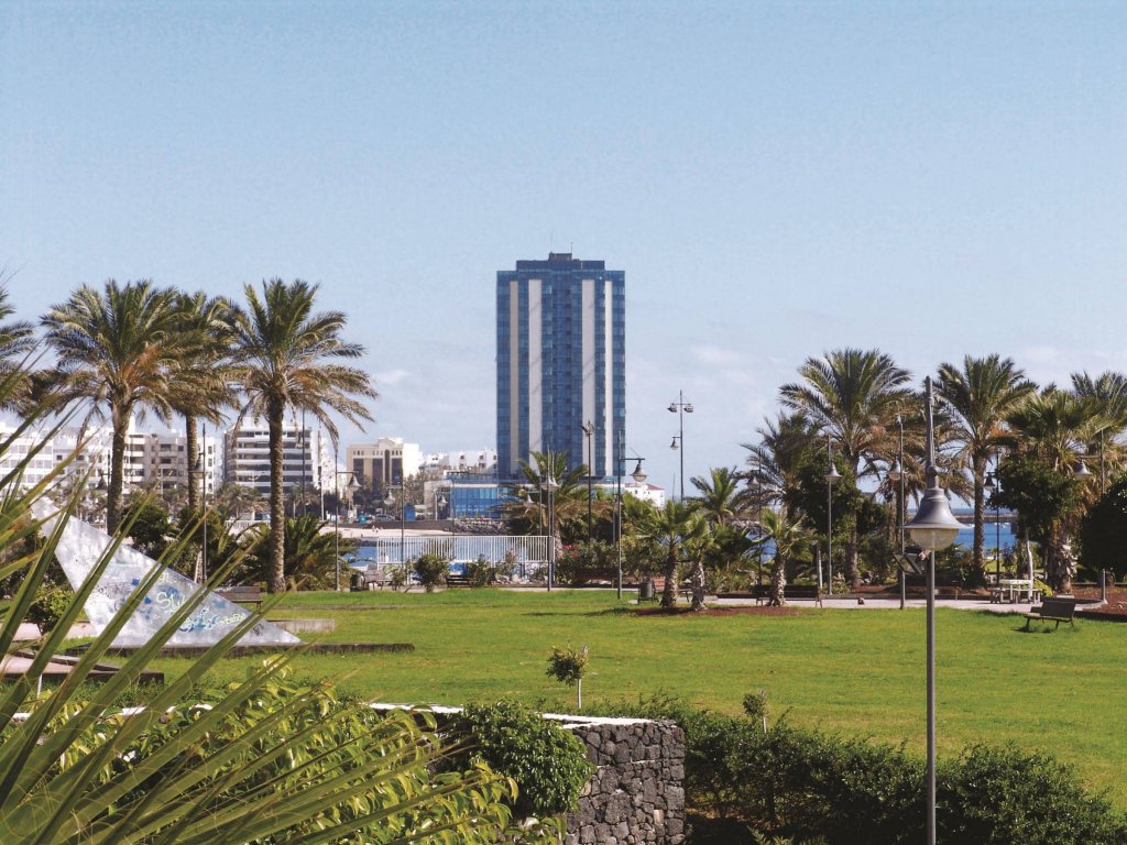 Фото Arrecife Gran Hotel & SPA