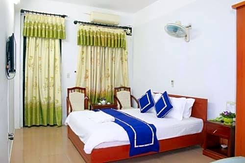 Фото Ngoi Nha Xanh Hotel