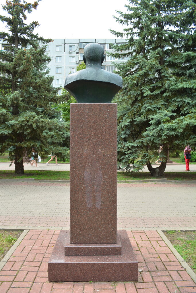 Monument, memorial Д.В. Тулинов, Stariy Oskol, photo