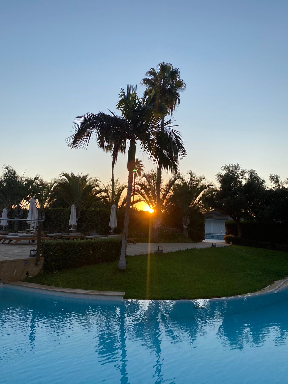 Фото Sunrise Beach Hotel