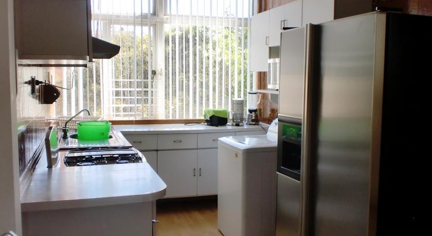 Фото Grupo Kings Suites Alfredo de Musset