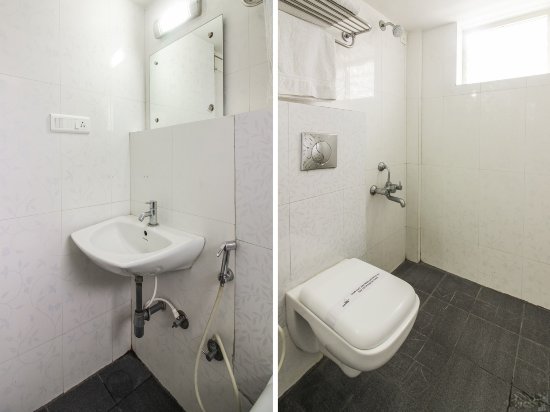 Фото Oyo 1633 Hotel White Parrot
