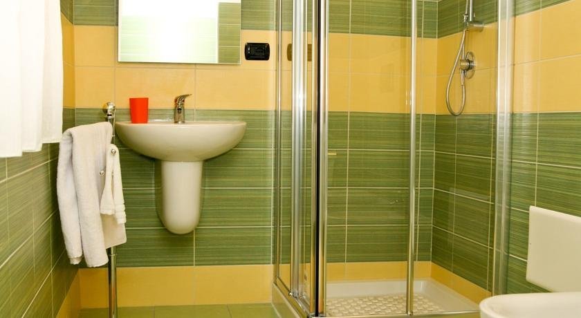 Фото Villa Marogna Rooms and Breakfast