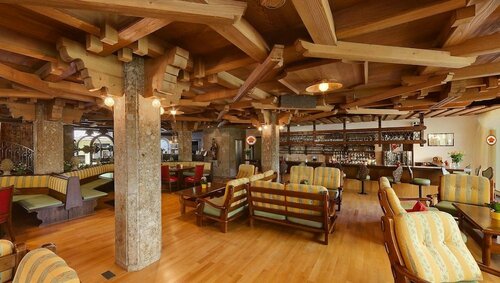 Гостиница Post Hotel Mittenwald