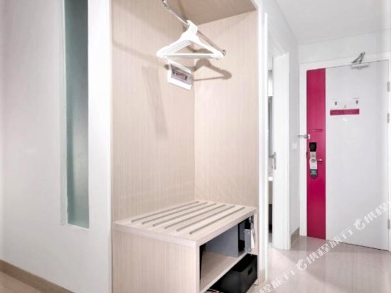 Фото Отель Favehotel Tuban