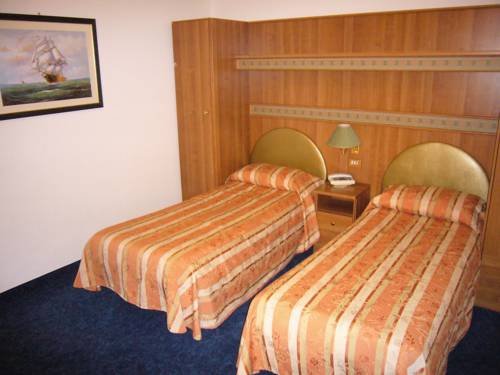 Фото Hotel Kristall