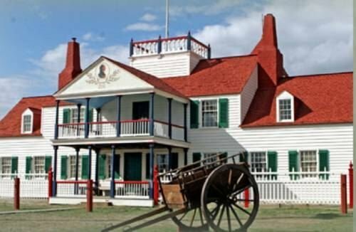 Гостиница FairBridge Inn & Suites Williston в Уиллистоне
