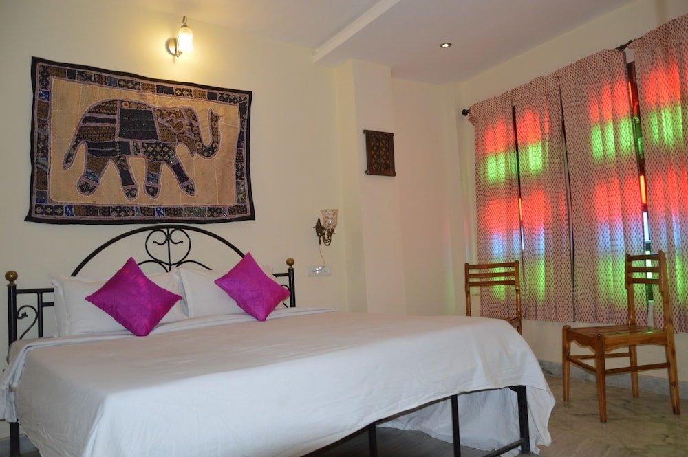 Фото Oyo 22442 Lake View Guest House And Restaurant