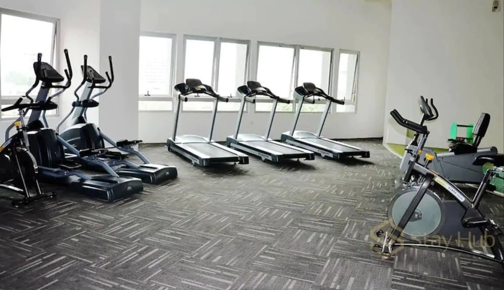 Фото Taragon Bintang Suites by StayHub Studio