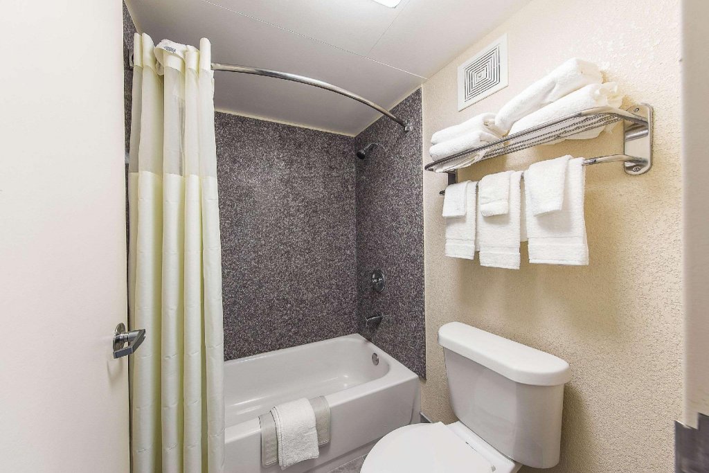 Фото Quality Inn