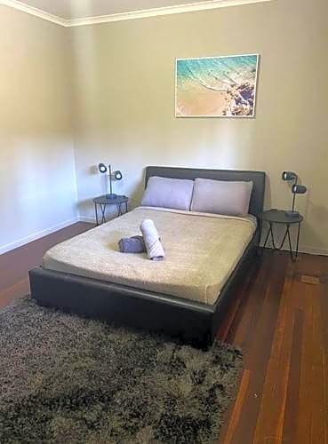 Фото Backpackers in Paradise