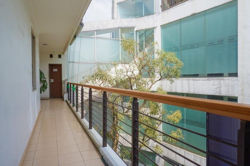 Фото RedDoorz Premium near Paris Van Java Mall