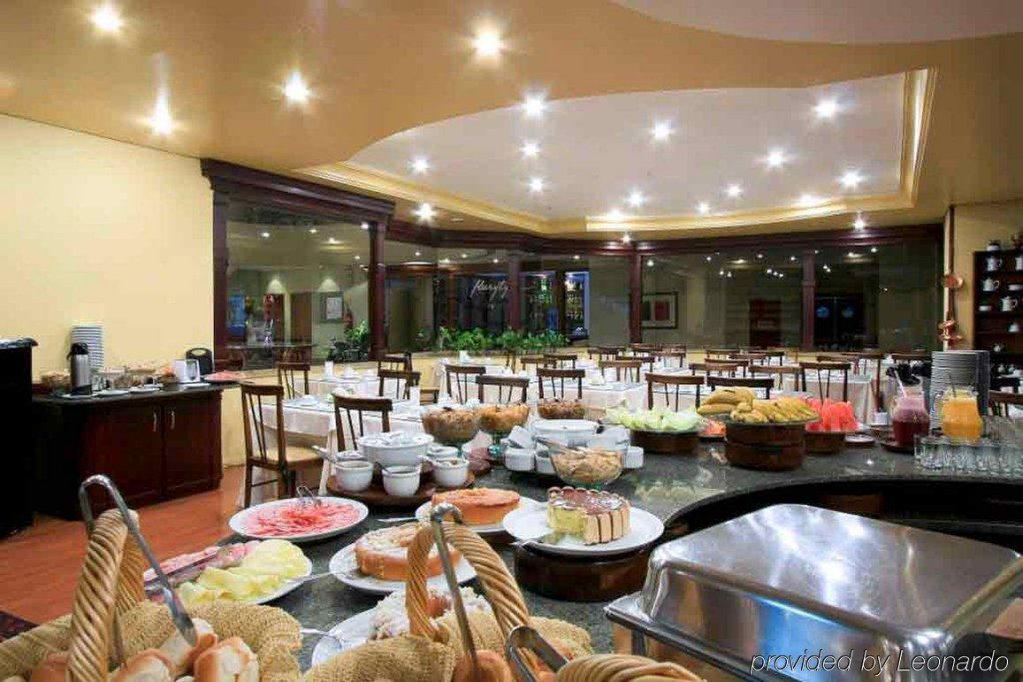 Фото Mercure Curitiba Golden Hotel