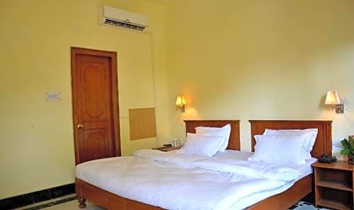 Фото Hotel Zen