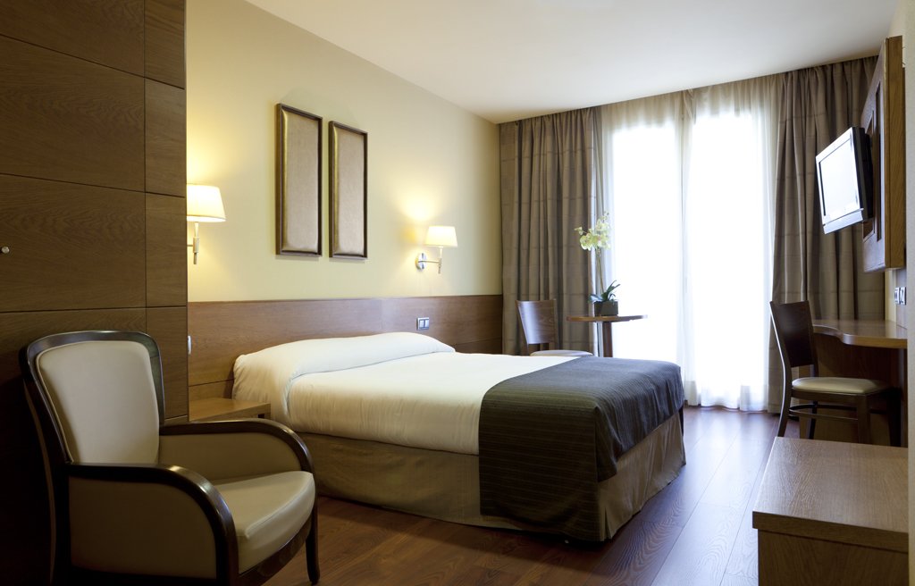 Фото Hotel Sterling