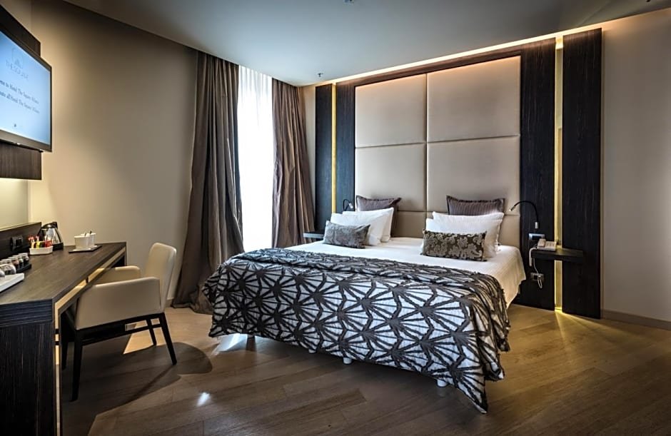 Фото Hotel The Square Milano Duomo