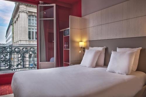 Фото Ibis Styles Paris Gare du Nord Tgv