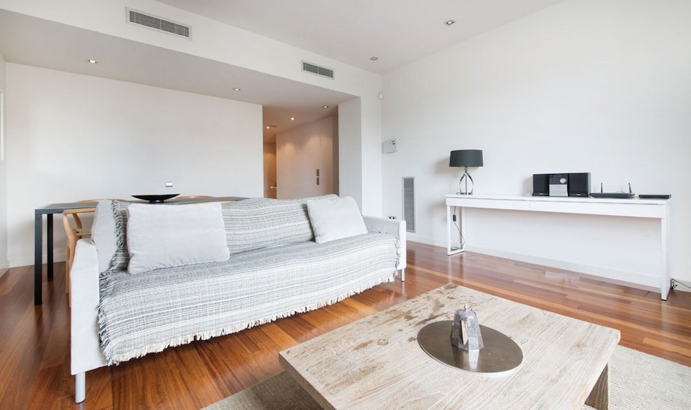 Фото You Stylish Paseo De Gracia 2