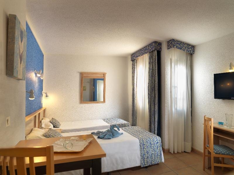 Фото Apartamentos Oro Blanco