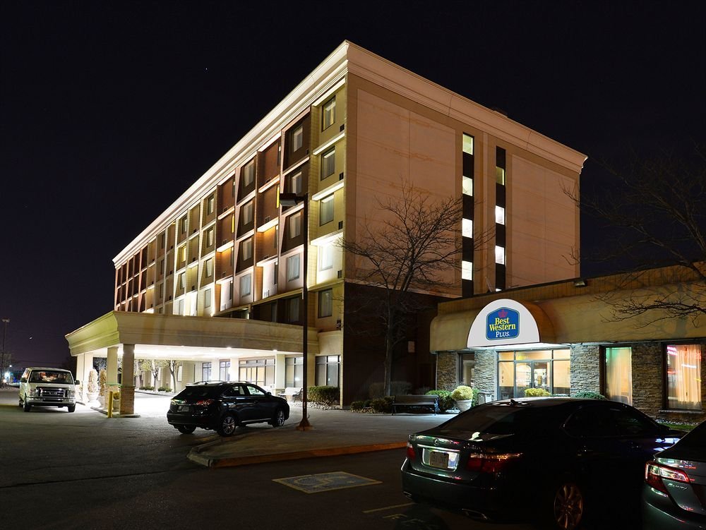 Фото Best Western Plus Toronto Airport Hotel