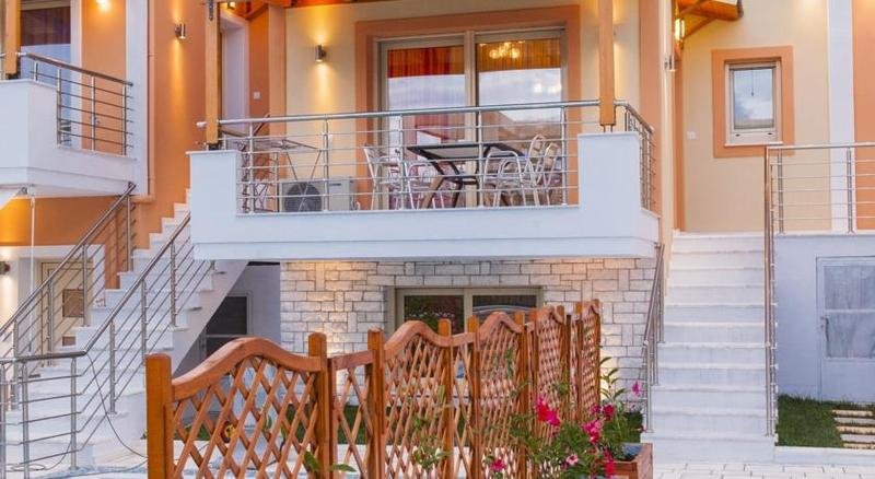 Фото All Saints Villas