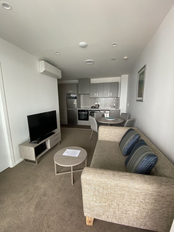 Фото Ramada Suites by Wyndham Victoria Street West