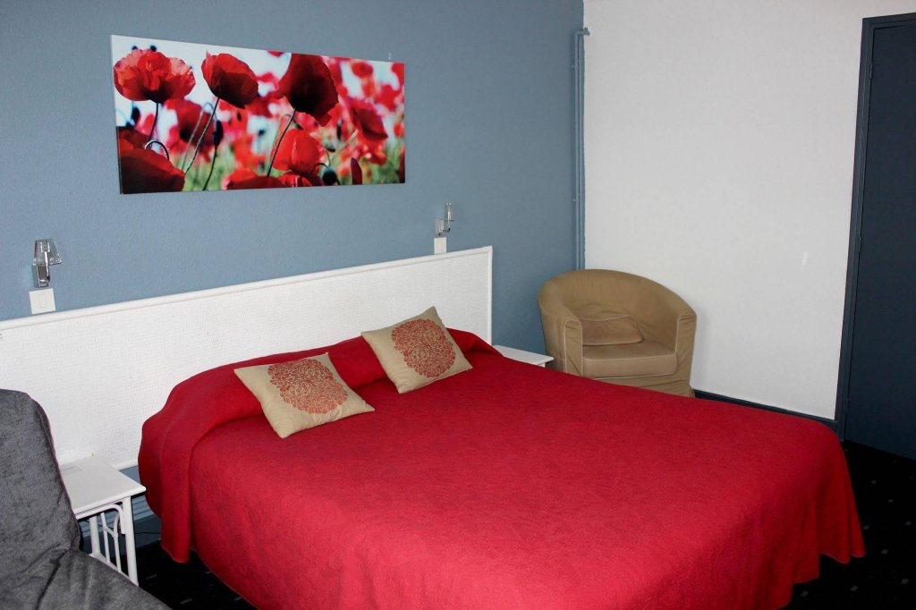 Фото Logis Hotel du Cerf