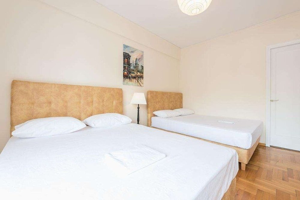 Фото Athens Crown Paradise Apartments