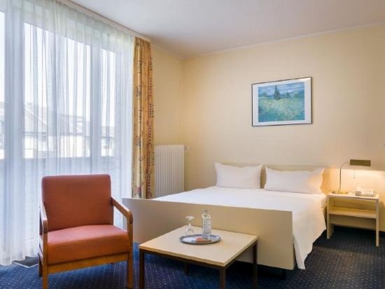 Фото acora Bonn Living the City