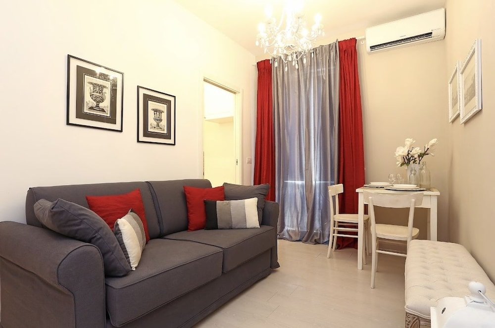 Фото Frattina Apartments