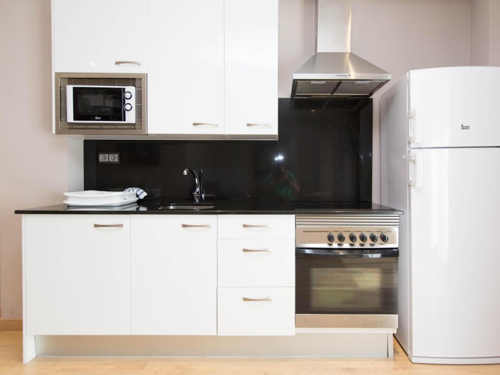 Фото AinB Sagrada Familia Apartments