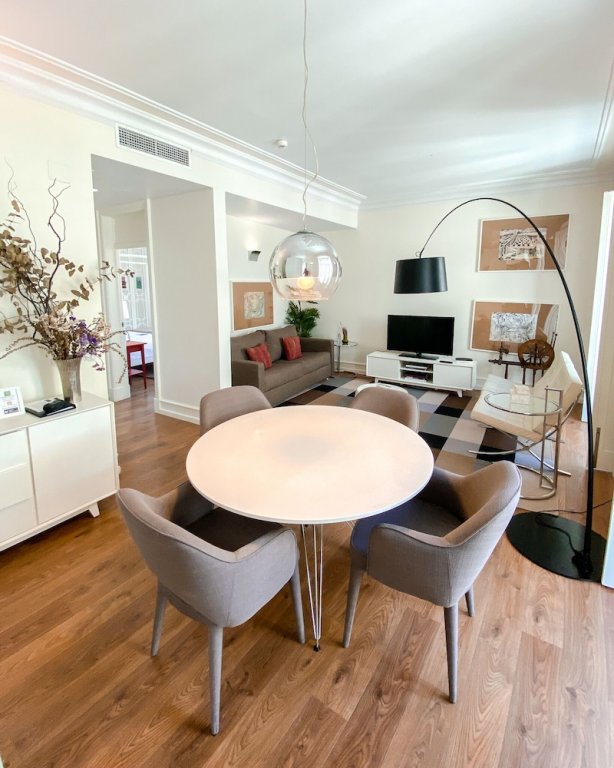 Фото Chiado Trindade - Lisbon Best Apartments