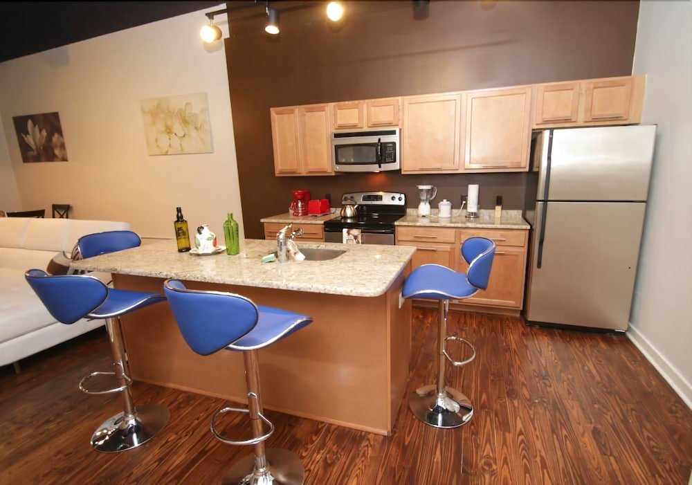 Фото Renaissance Properties - 15 & Chestnut