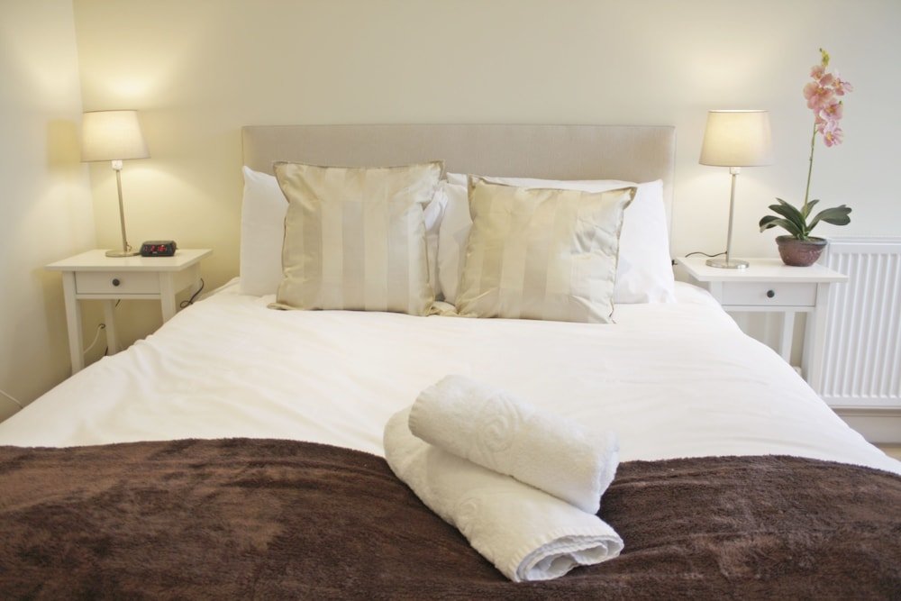 Фото Urban Stay Oxford Gardens Apartments