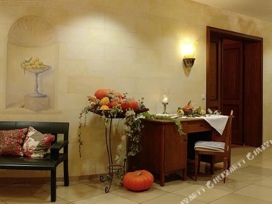 Фото Hotel Gasthof Krone