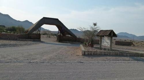 Гостиница Elegant Desert Lodge в Намибии