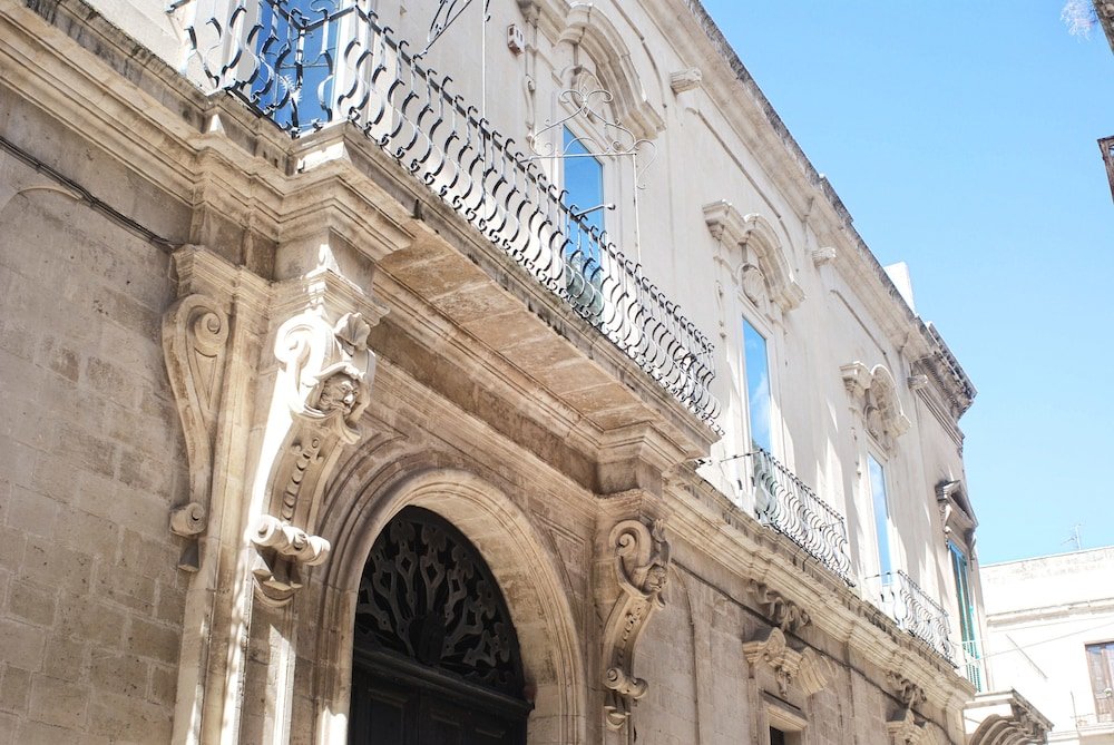 Фото Palazzo Bozzi Corso by La Fiermontina